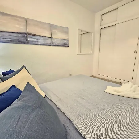 Appartement & Refreshing Pool Holidays Air-conditioning , Costa Adeje (Tenerife)